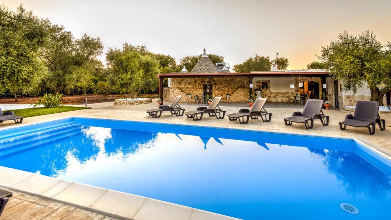 Trullo Degli Augelli Guest House San Michele Salentino Ngoại thất bức ảnh